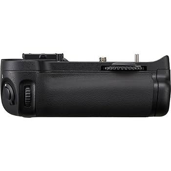 Nikon D7000 バッテリーグリップ レンズ2本セット Nikon d7000 MB-D11カメラ用縦型バッテリーグリップマルチ電源